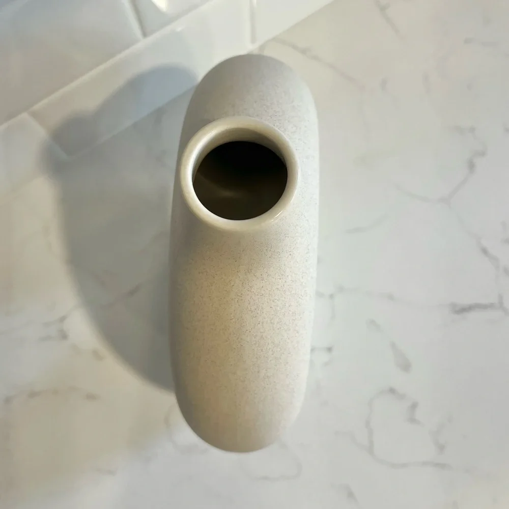 H&M Home Small 100% Ceramic Donut Vase Round Decorative Cream Light Beige